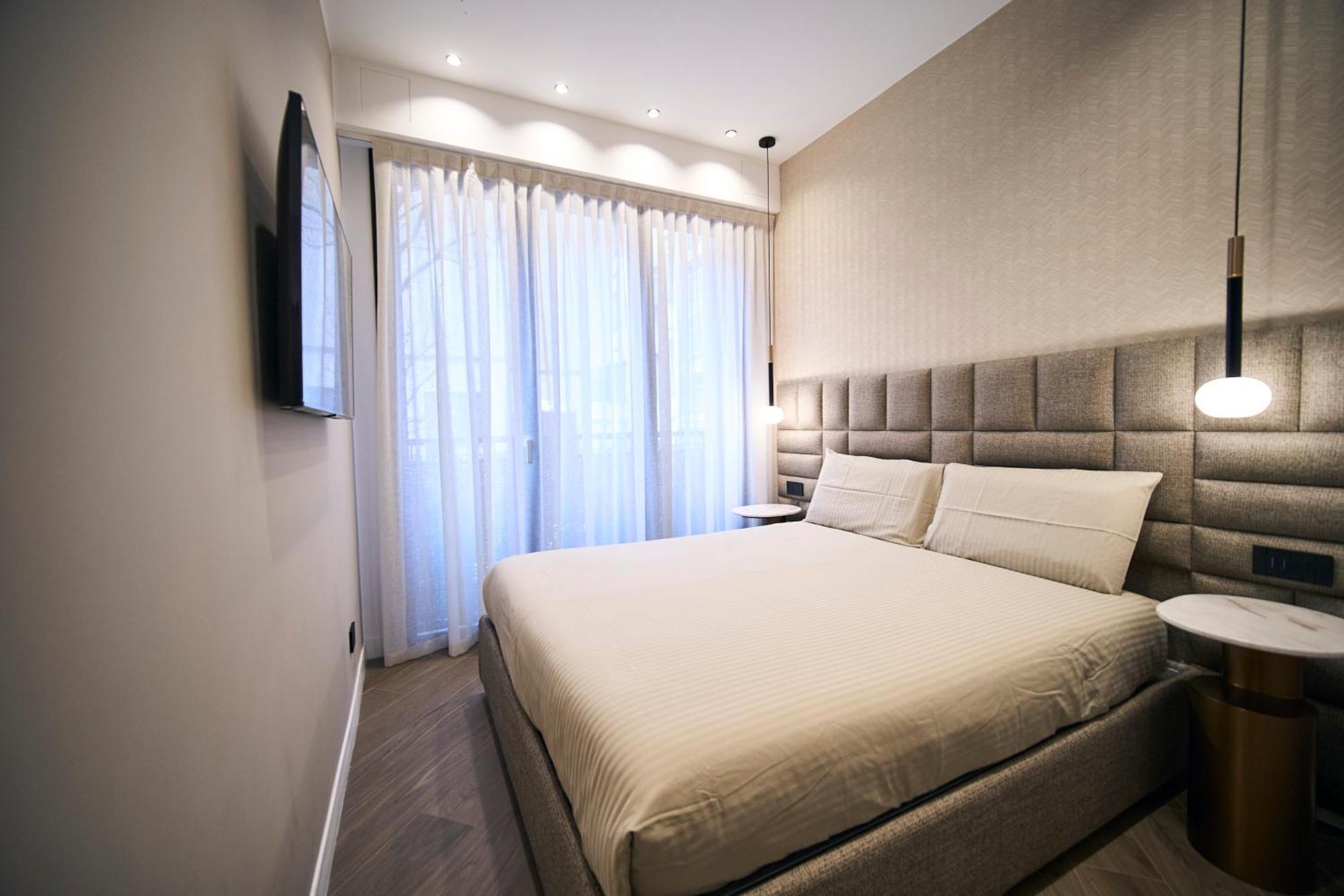 Monet Golden House Next To Duomo Apartment มิลาน ภายนอก รูปภาพ